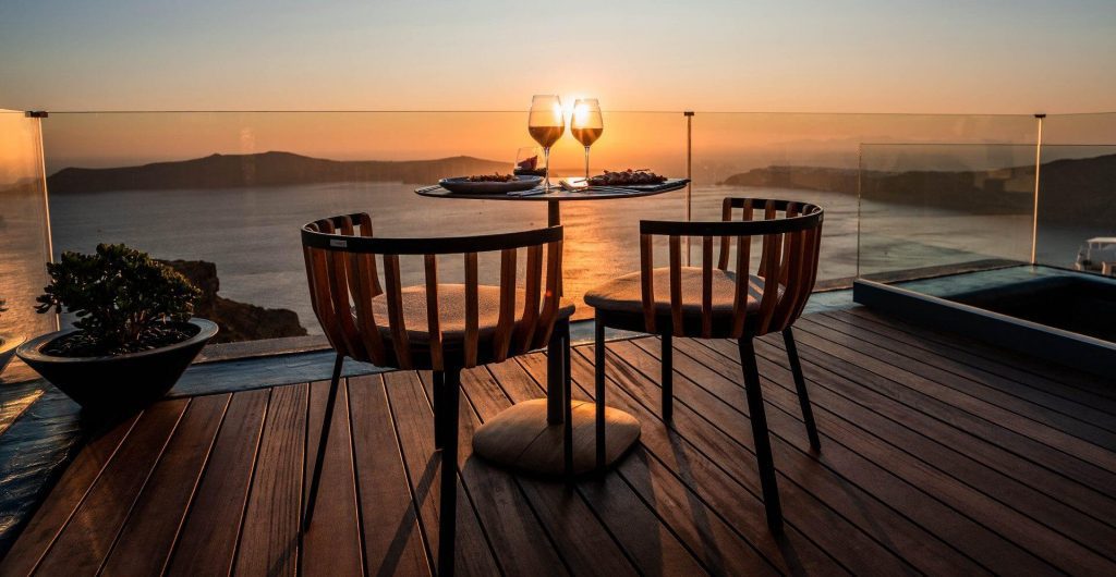 santorini romantic dinner