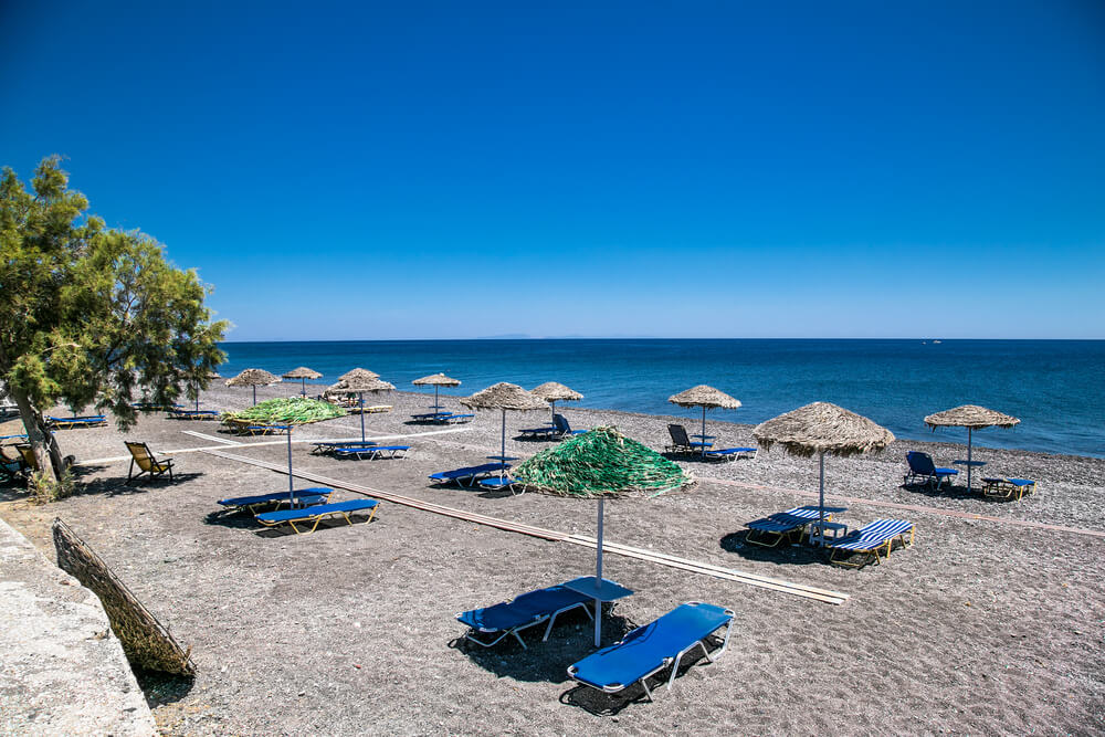 Mnolithos Beach Santorini