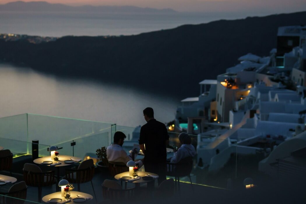 kivotos-santorini-luxury-dining-1