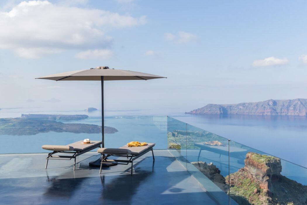 signature-suite-santorini-4