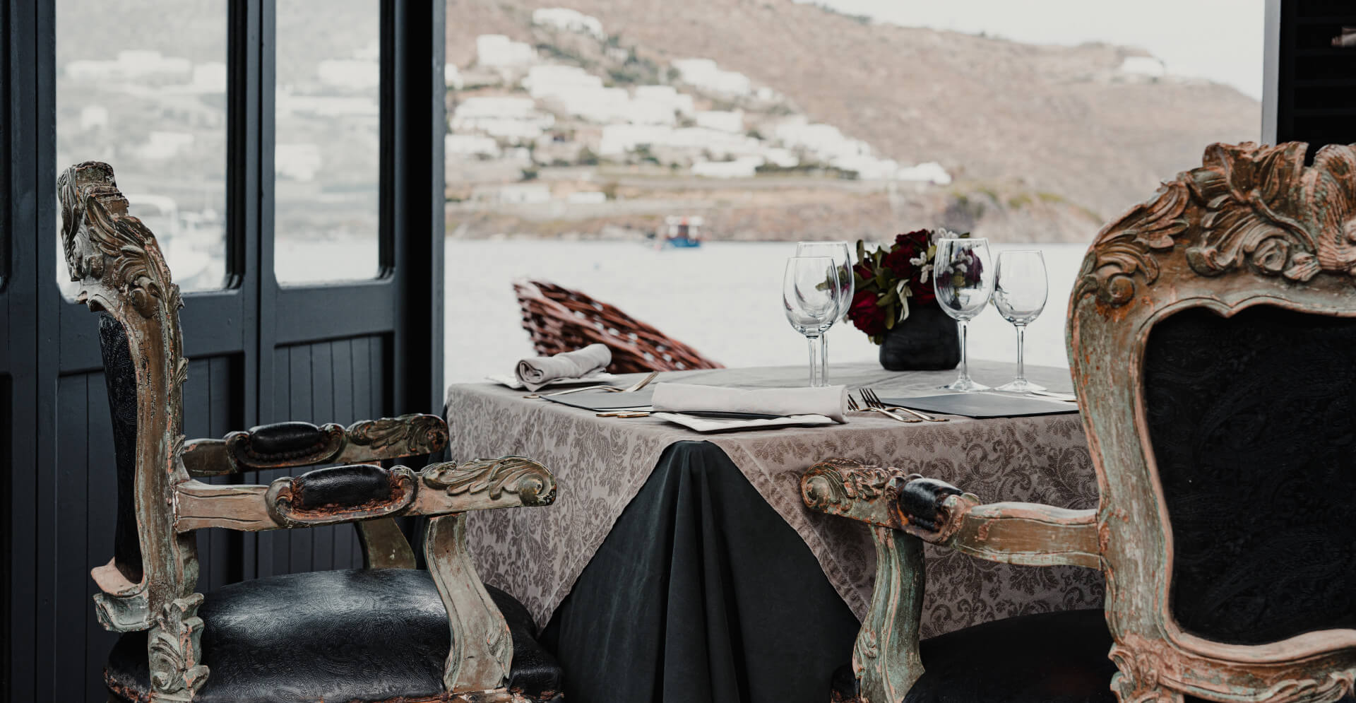 luxury-dining-mykonos-header